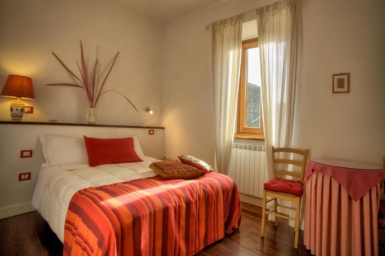 La Torretta Bed & Breakfast Tuscania Exterior photo
